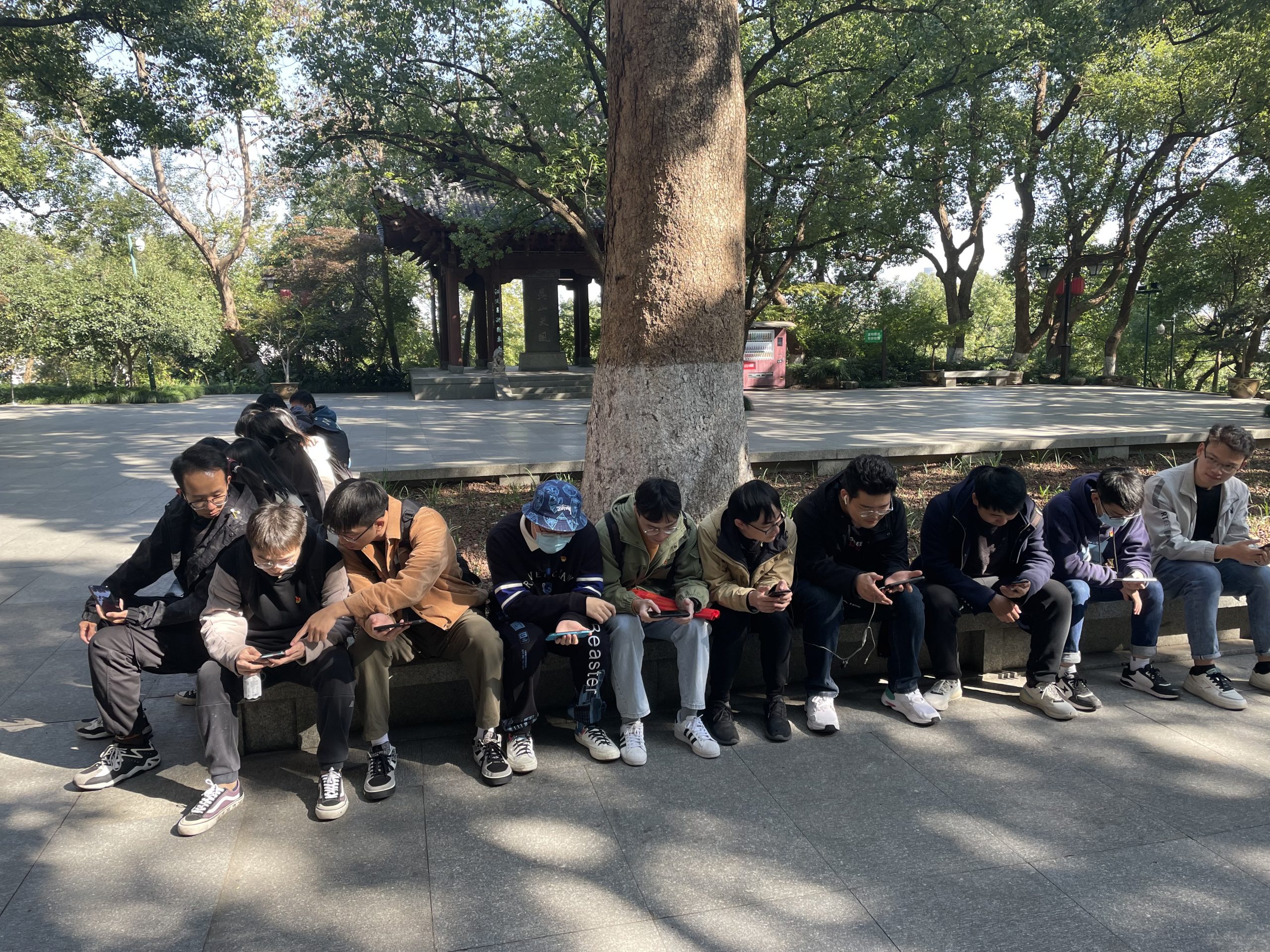 计算机学院研究生支部：开展“不忘初心·清廉前行”主题党日活动-计算机学院
